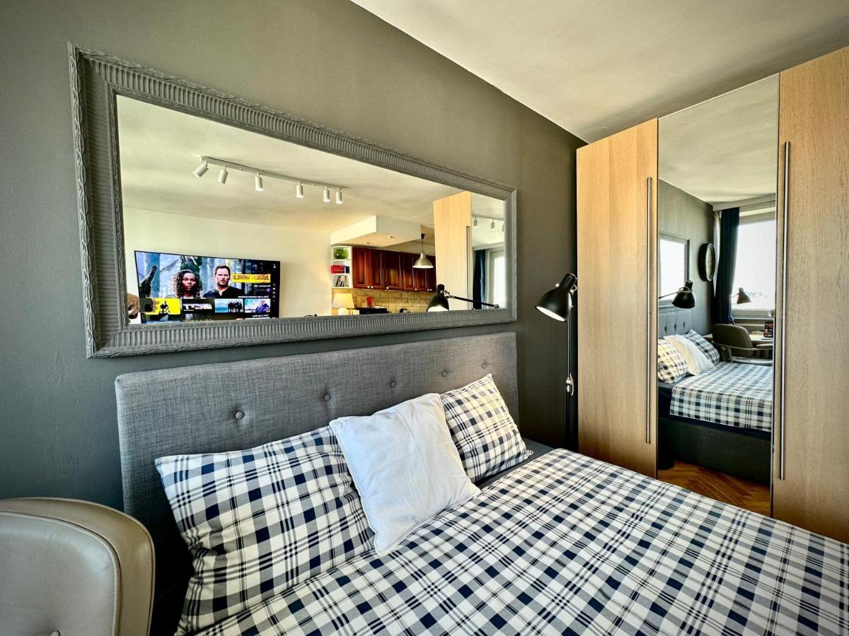 Super Apartament White Warszawa 2X Metro Scisle Centrum Wifi 300 Mbs New Extérieur photo